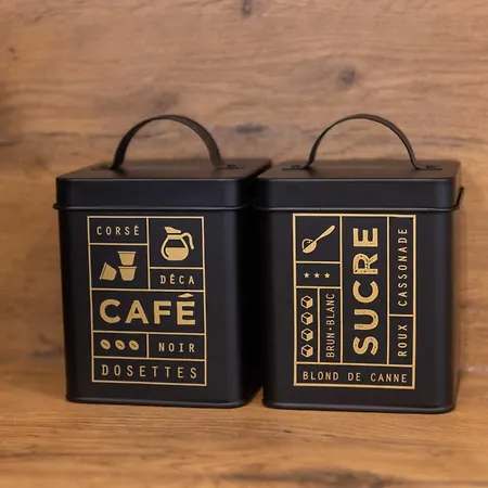 Lägenhet - Free Parking In Garage , Mountain And Seaview , Quiet Neighbourhood